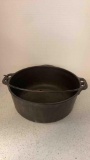 vintage cast iron Dutch oven #501