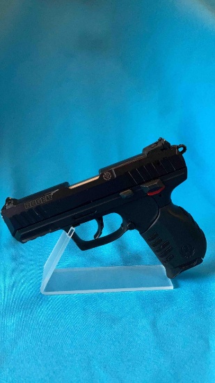 Ruger SR22 22 Pistol S/N 366-72316
