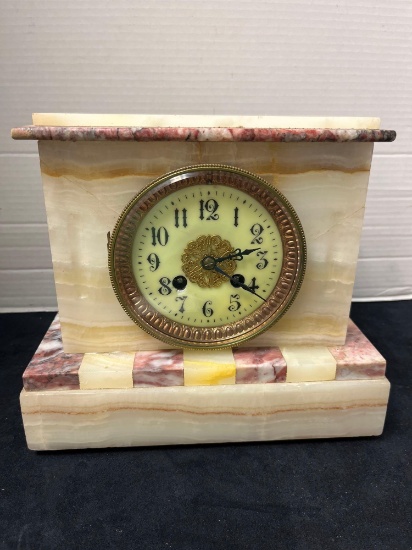 Beautiful antique marble mantle clock