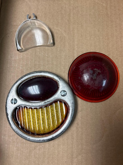 Automotive Glass Lenses and Traffic Light Reflector