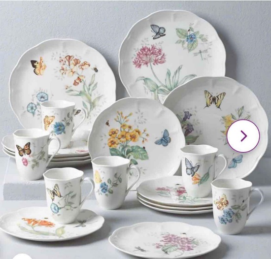 Lenox Butterfly Meadow 18 pc Service set Good Condition