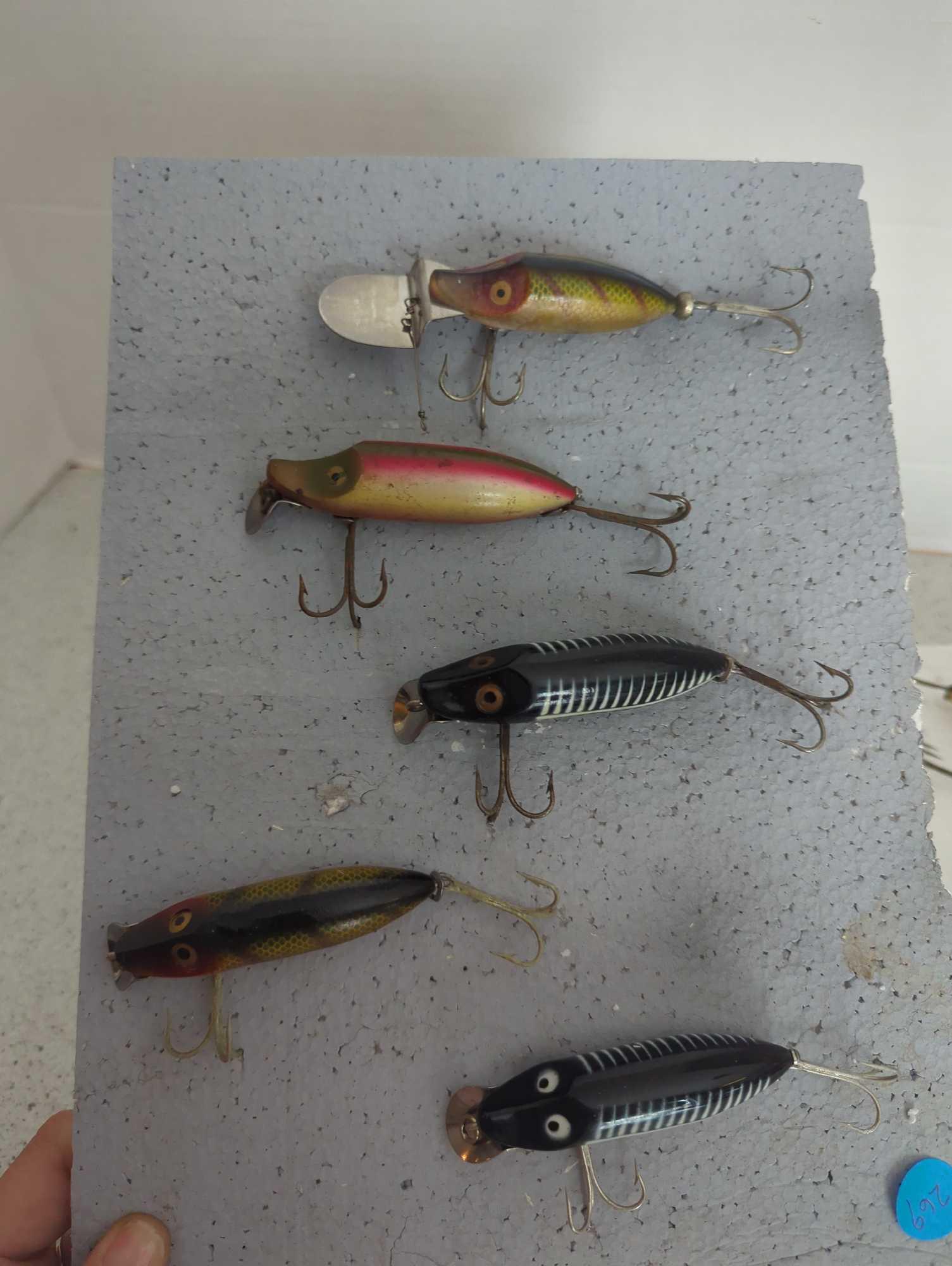 14 Vintage fishing lures, wooden and plastic