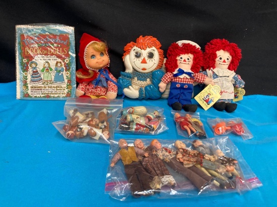 Doll lot Raggedy Ann others and doll book
