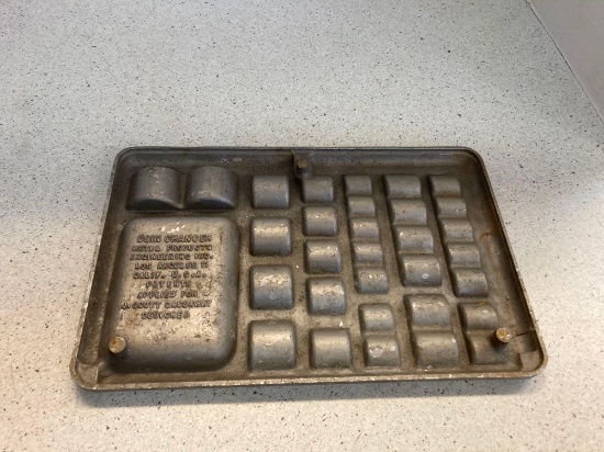 1950s vintage aluminum coin changer