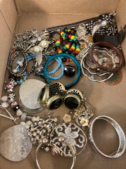 jewelry bracelets earrings neckless some might be 925