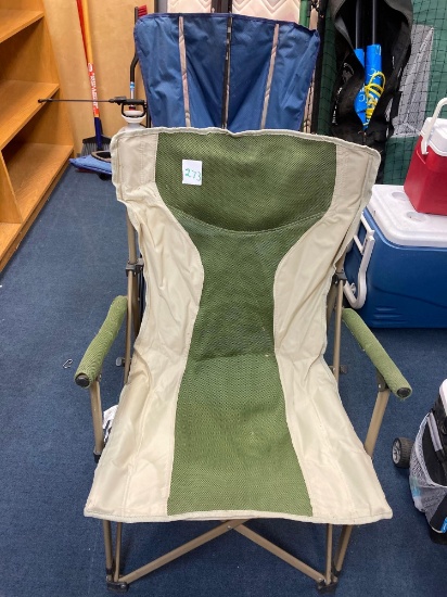 (2) Portable chairs folding yard chair