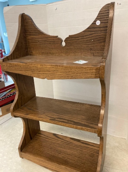 Oak shelf 19 1/2 wide 33 tall