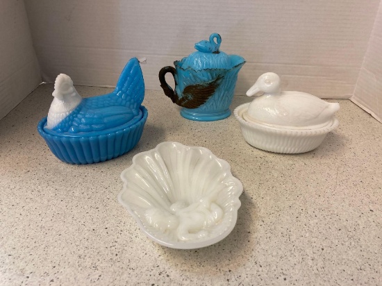 Hens on Nest antique Swan and Angel dish