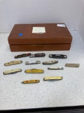 Case with 12 knives