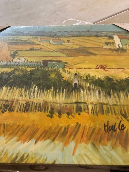 eight pieces hotel art