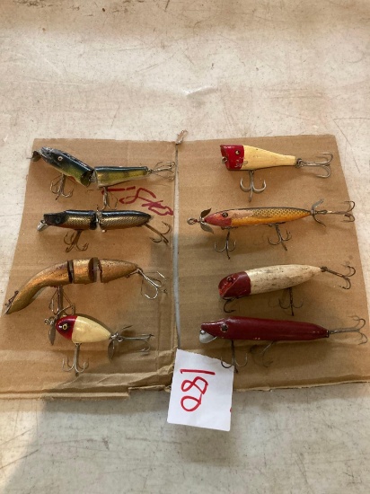 8 fishing lures
