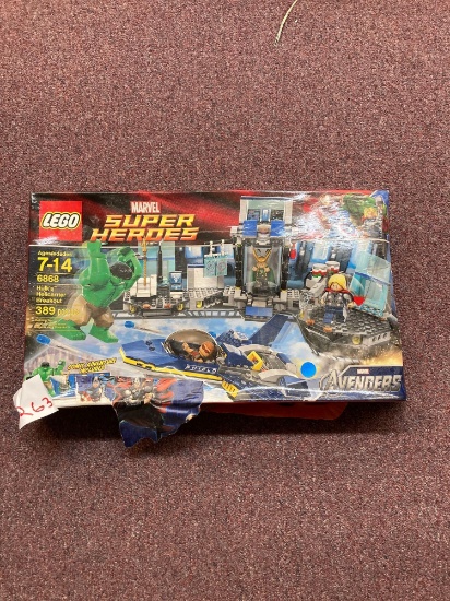 Lego Marvel Hulk set