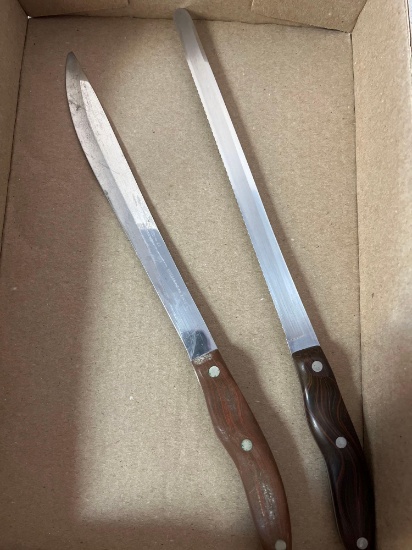2 Cutco knives