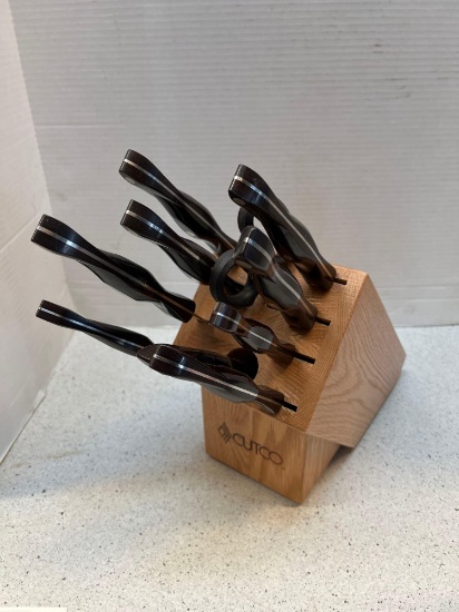 Cutco knife and utensil set in wooden block great condition
