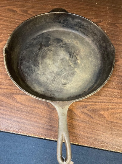 SK 12 inch cast iron skillet