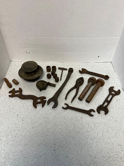 Interesting wrenches and misc tools