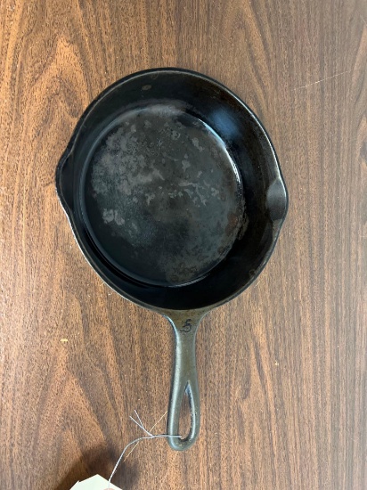 number 5 cast iron skillet