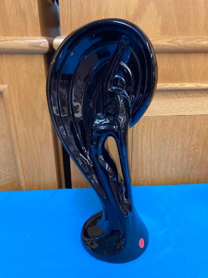 Haeger woman statue 17 1/2 inches tall