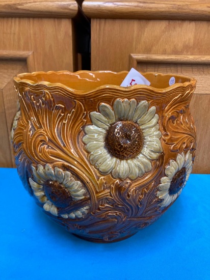vintage jardiniere 11 inches tall love an inch diameter