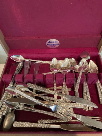 Silverplate flatware
