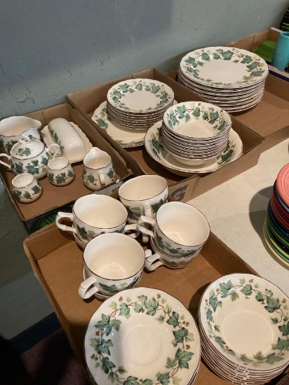casual living Nikko tableware