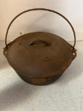 Cast Iron Dutch Oven with 10 1/4 basting lid