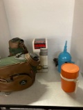 Rubbermaid canteen new never used thermos food drink thermos air pump