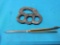 Brass knuckles Ballpoint pen folding knife