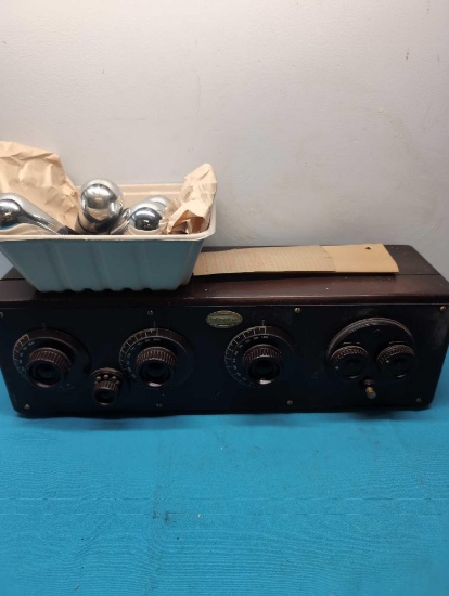 Early Atwater Kent radio in mahogany case
