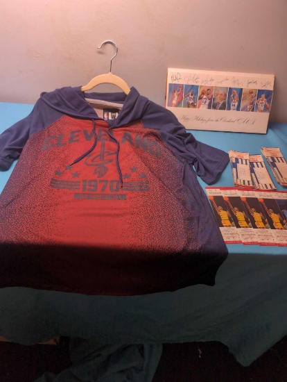 Cleveland Cavaliers hoodie tickets card