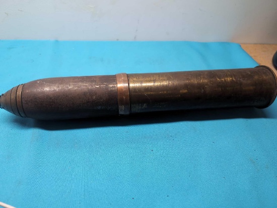 Cutaway old US artillery shell