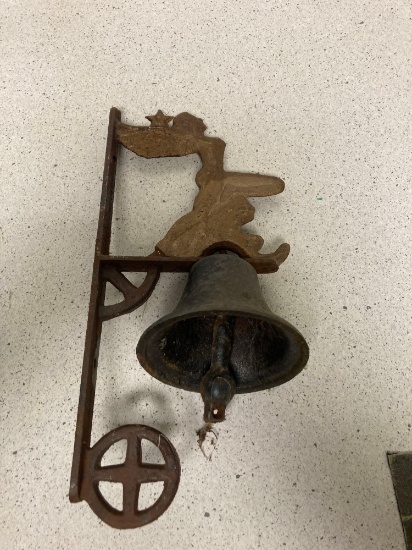 Cast iron mermaid dinner bell