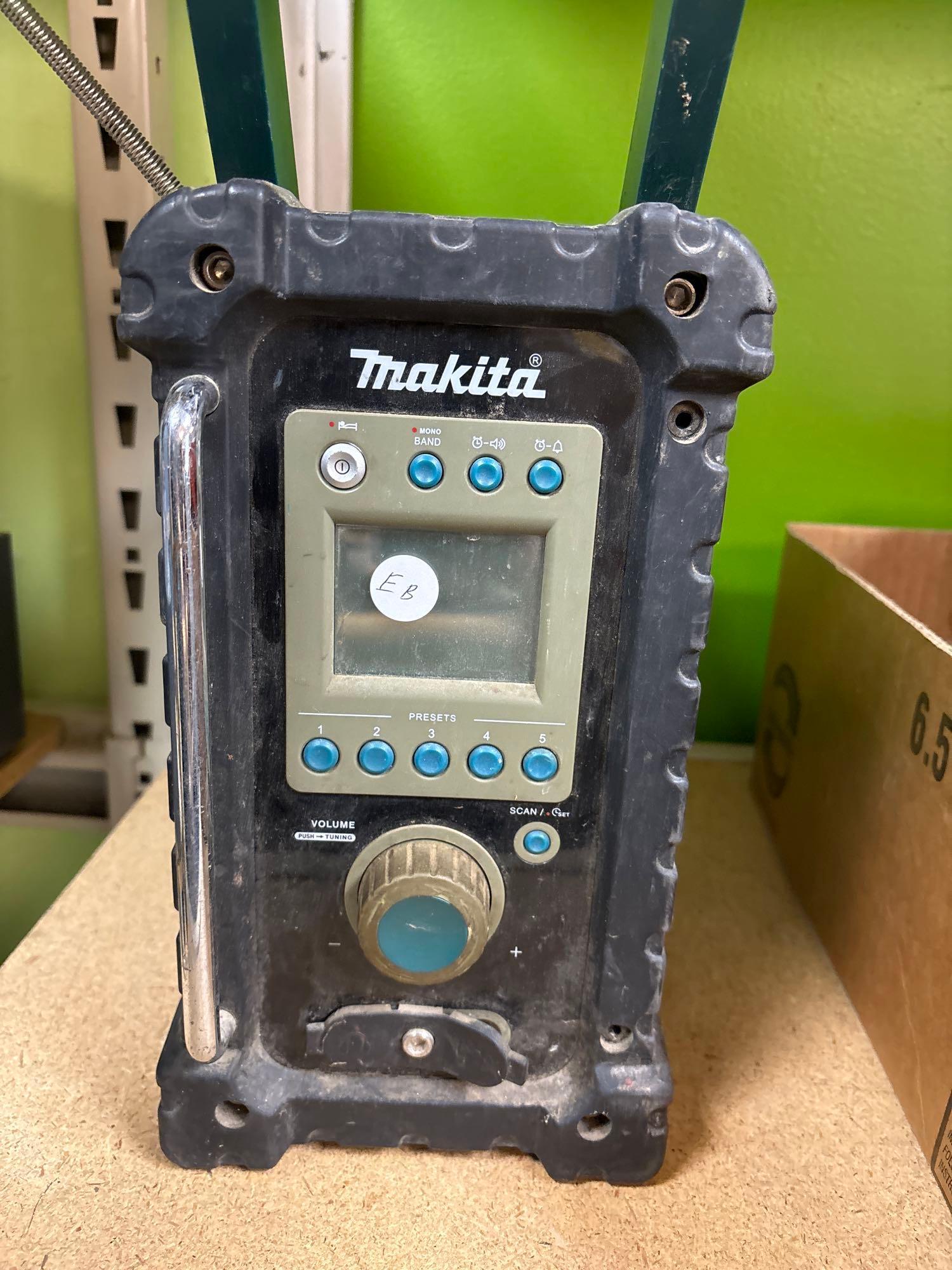 Makita job site radio Proxibid