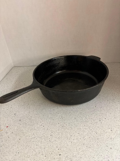 Wagner Ware Cast Iron Chicken Fryer