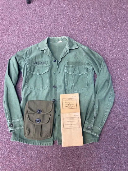 Army shirt bag 1942 snd 1943 basic field manuals