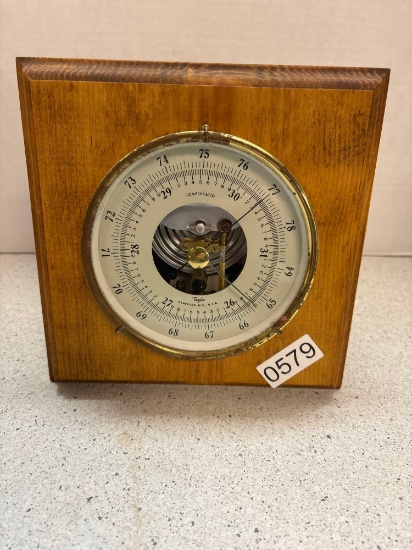Taylor compensated barometer