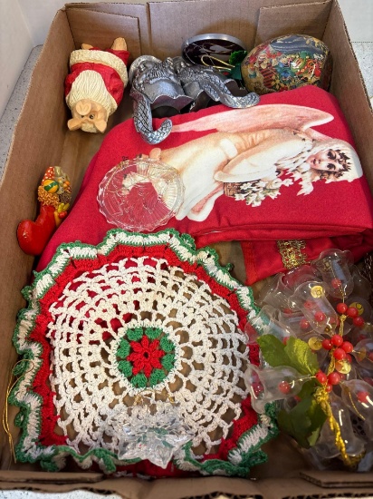 vintage Christmas Santa Claus and other