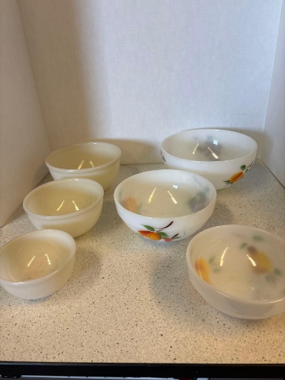 vintage fire king nesting bowls