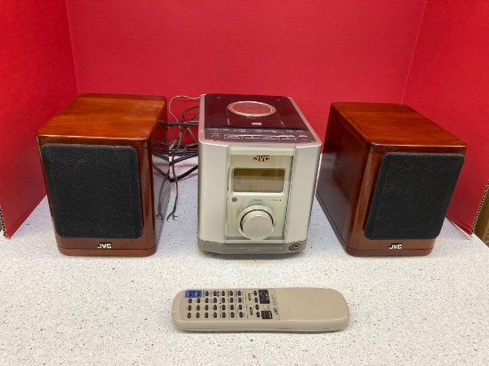 JVC CD player with speakers and remote