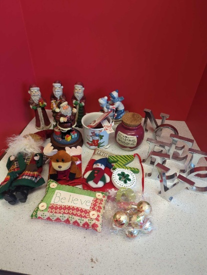 Christmas lot-- Santa figurines, plush, NOEL and LOVE metal decor