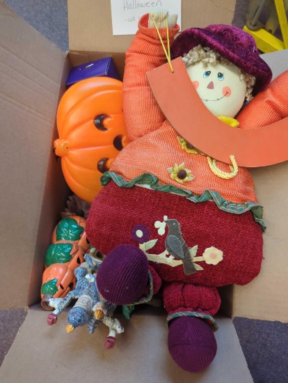 Halloween fall decor ALL lights work