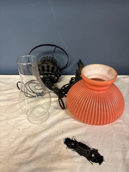 Wall mount hurricane lamp
