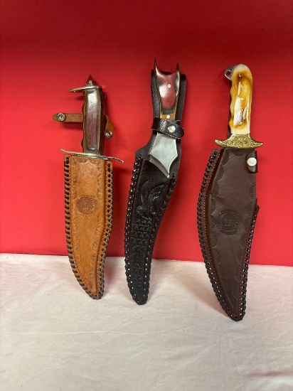 New old stock knives with sheaths