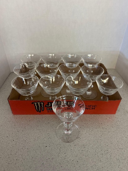 13 vintage glasses