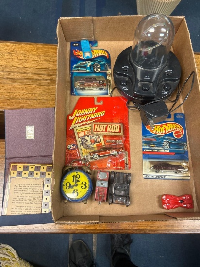 vintage hot wheels in box, Johnny lightning, other toy cars, mini chess, etc