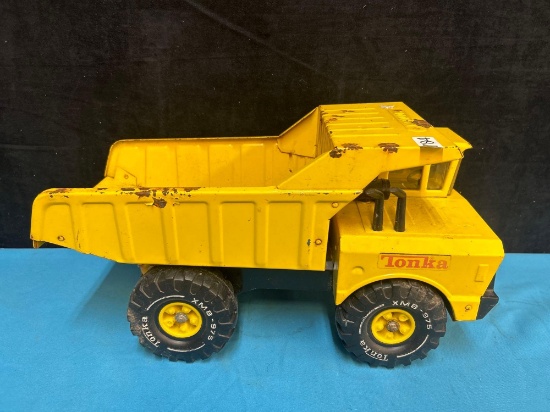 vintage yellow Tonka dump truck