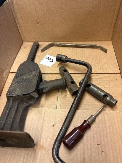 toolbox corded drill antique jack
