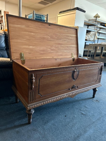 1930s Cedar chest hope chest