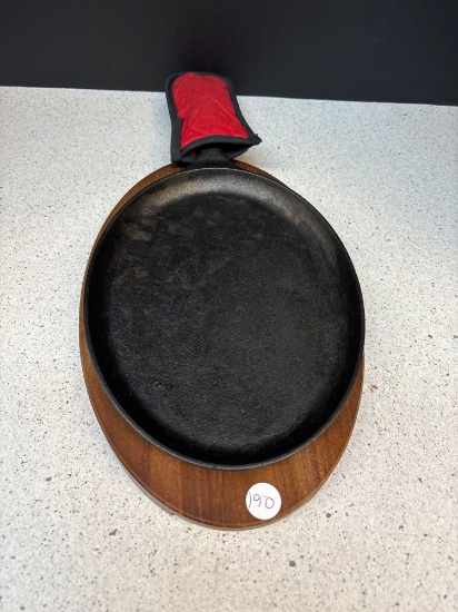 Carolina cooker cast iron fajita pan