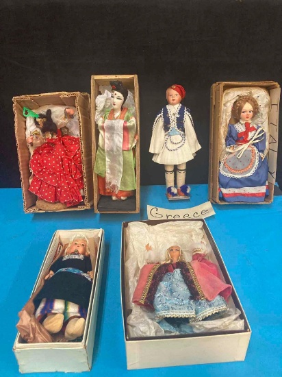 Vintage dolls in boxes